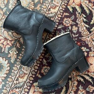 No. 6 Shearling Boots